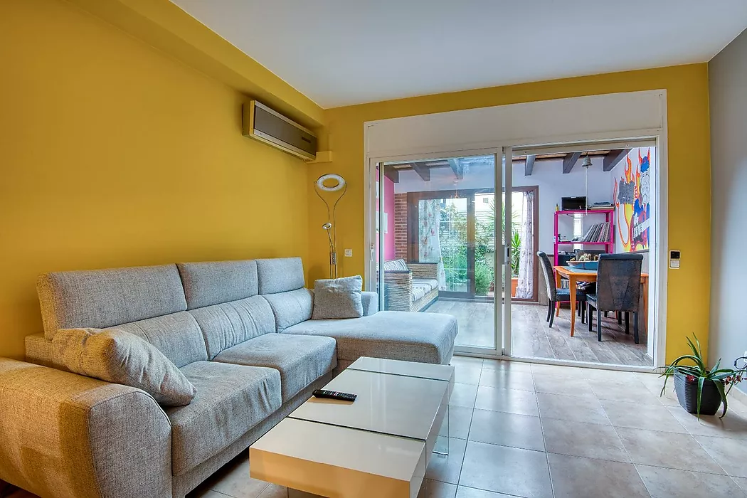 Charming semi-detached house in Eixample.- Sant Feliu de Guíxols