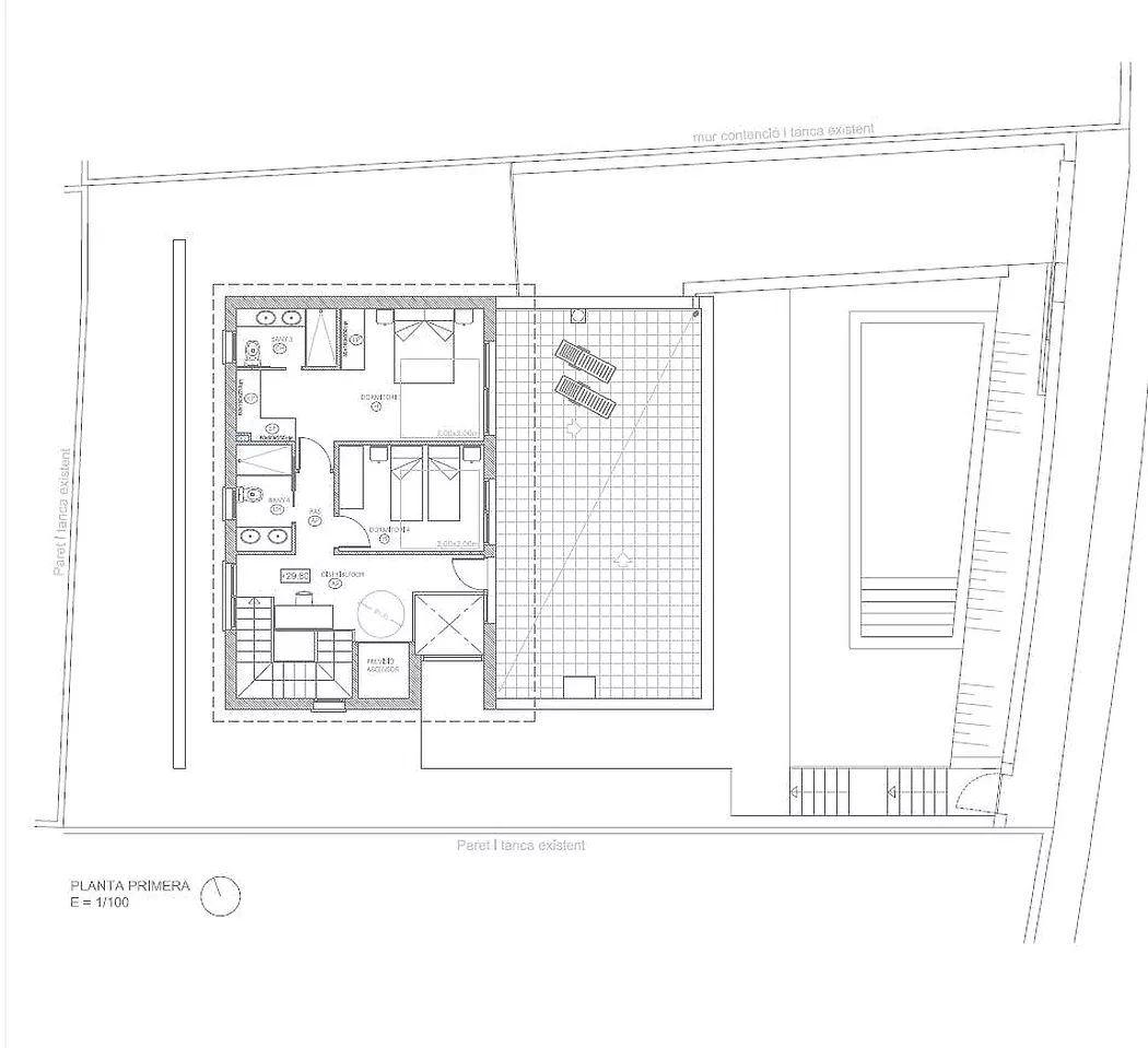 Un hogar diseñado para disfrutar en familia: amplio jardín, espacios luminosos y acabados de calidad