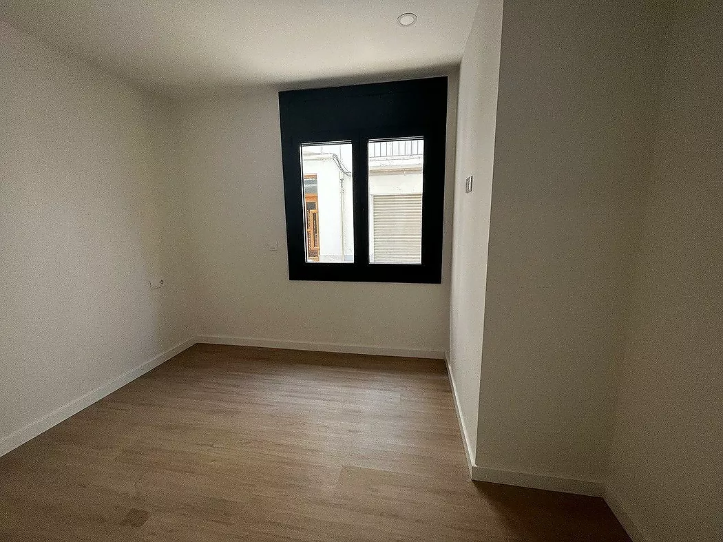 Appartement réforme dans le centre de Roses