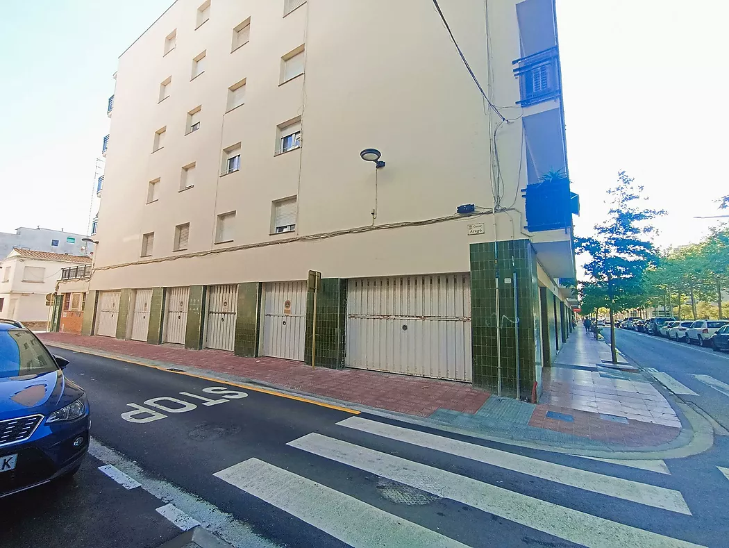 Exclusiu apartament a segona línia de mar.