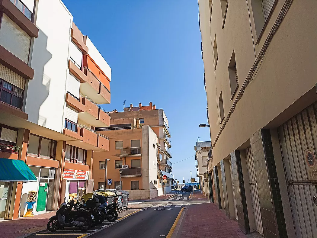 Exclusiu apartament a segona línia de mar.