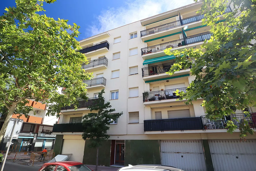 Exclusiu apartament a segona línia de mar.