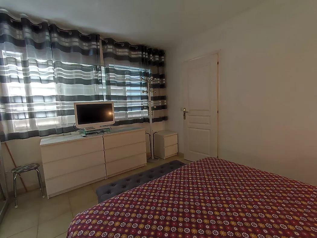 Preciós apartamento a Politur amb terrassa de 24 m2