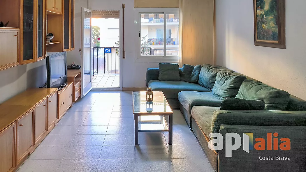 APARTAMENTO EN PALAMÓS A SOLO 5 MINUTOS DE LA PLAYA