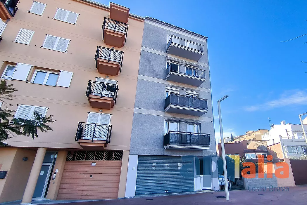 APARTAMENT  EN VENDA A SANT ANTONI DE CALONGE